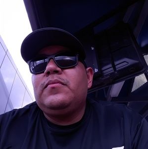 Meet your Posher, Esteban